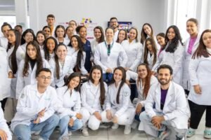 UniGoyazes promove ação de extensão em homenagem ao Mês das Mulheres